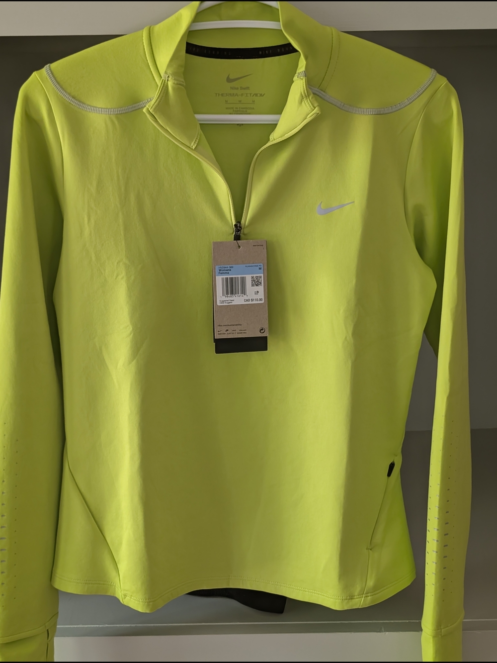 NWT's Nike Neon Yellow Dri-FIT Quarter-Zip Pullover..side pocket w zipper